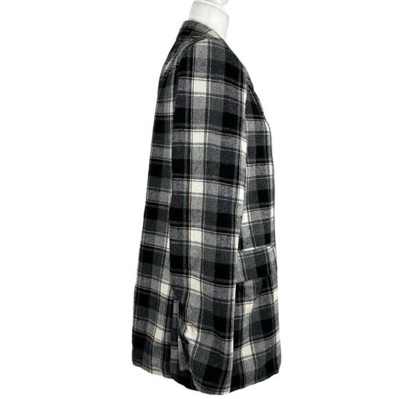VICI x Fate Women's NWT Black Plaid Wool Preppy Two Button Career Blazer Med/C41 - Picture 3 of 10